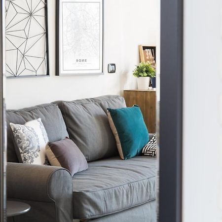 Bmga L Glam Industrial 3-Bed Apartment In Termini Roma Dış mekan fotoğraf
