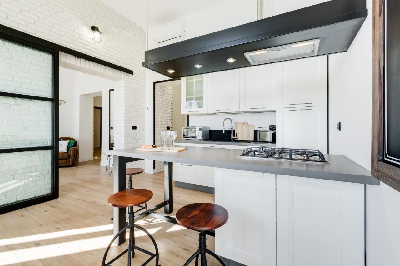 Bmga L Glam Industrial 3-Bed Apartment In Termini Roma Dış mekan fotoğraf
