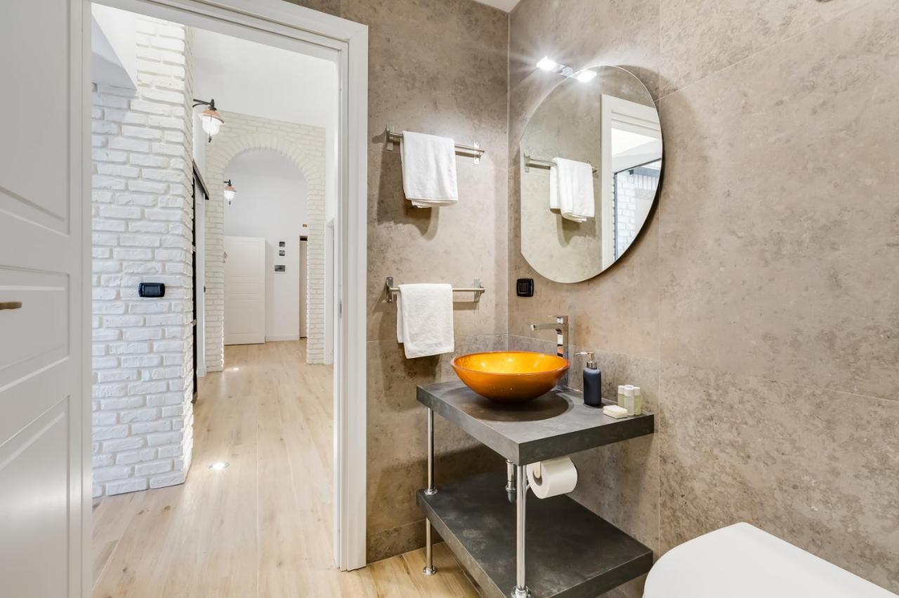 Bmga L Glam Industrial 3-Bed Apartment In Termini Roma Dış mekan fotoğraf